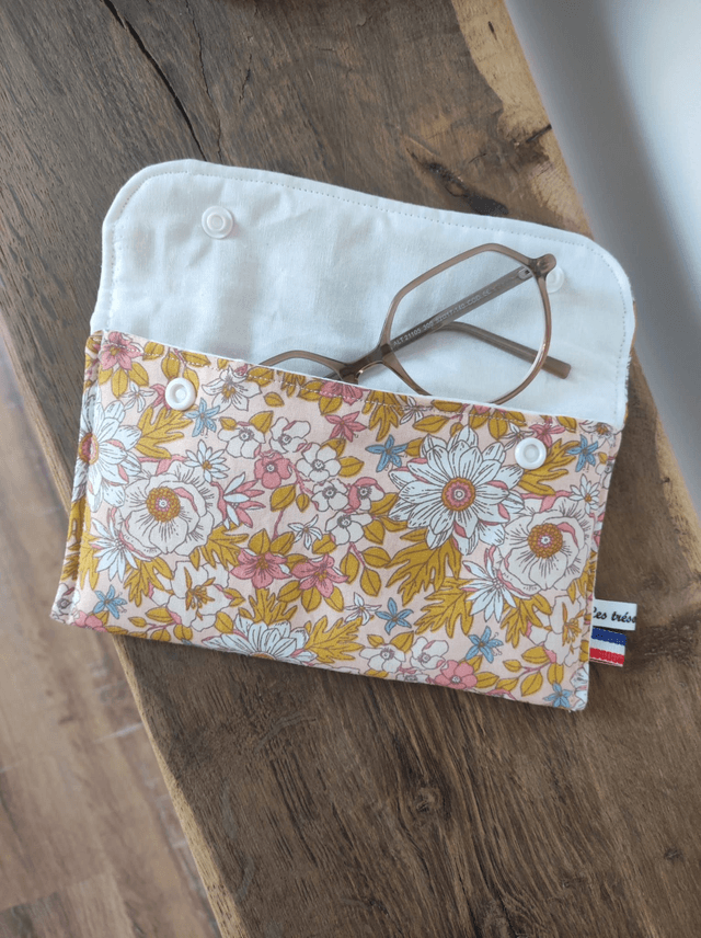 Etui à lunettes